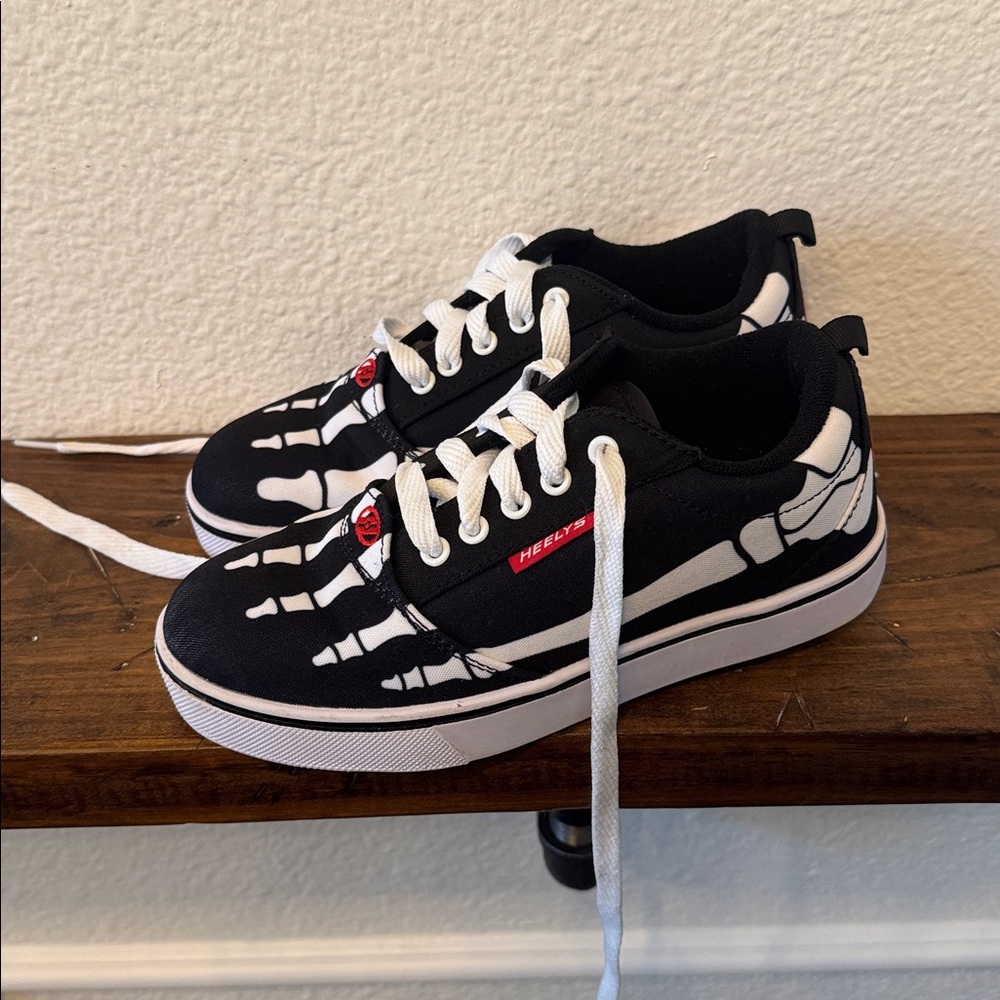 HEELYS Black Skeleton Sneakers with White Laces